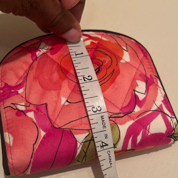 Vera Bradley Kisslock Compact Wallet Pink Fuchsia Rose Floral Print Quilted NEW - Picture 10 of 10